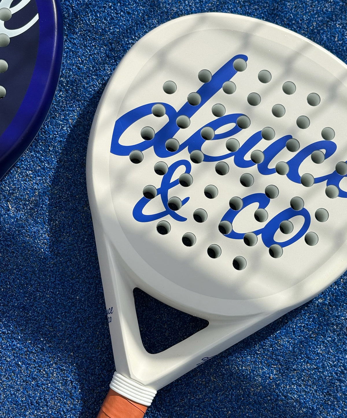 Prima Clay racket, close-up front on
